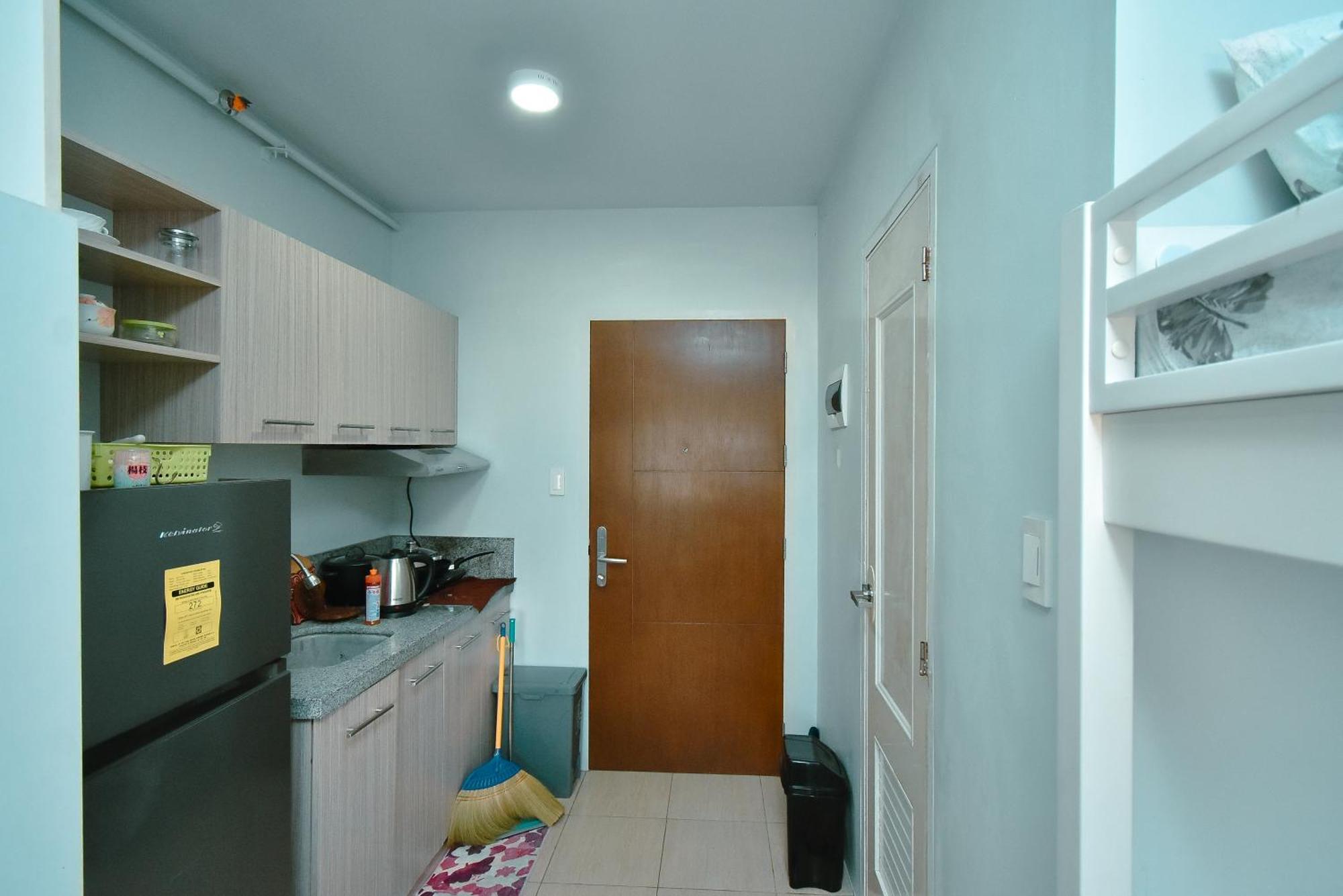 Cozy Unit With Free Pool, Netflix & Wifi In Alabang Crq3 Aparthotel Muntinlupa City Exterior photo